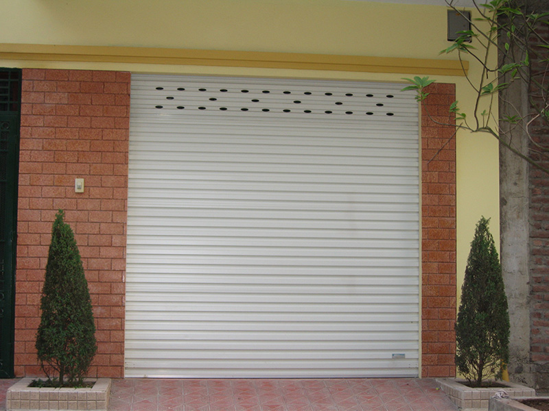cửa cuốn tấm liền